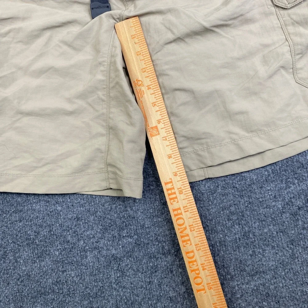The North Face Paramount Peak Cargo Shorts Dune Beige Mens Large AJFF254 UPF 30